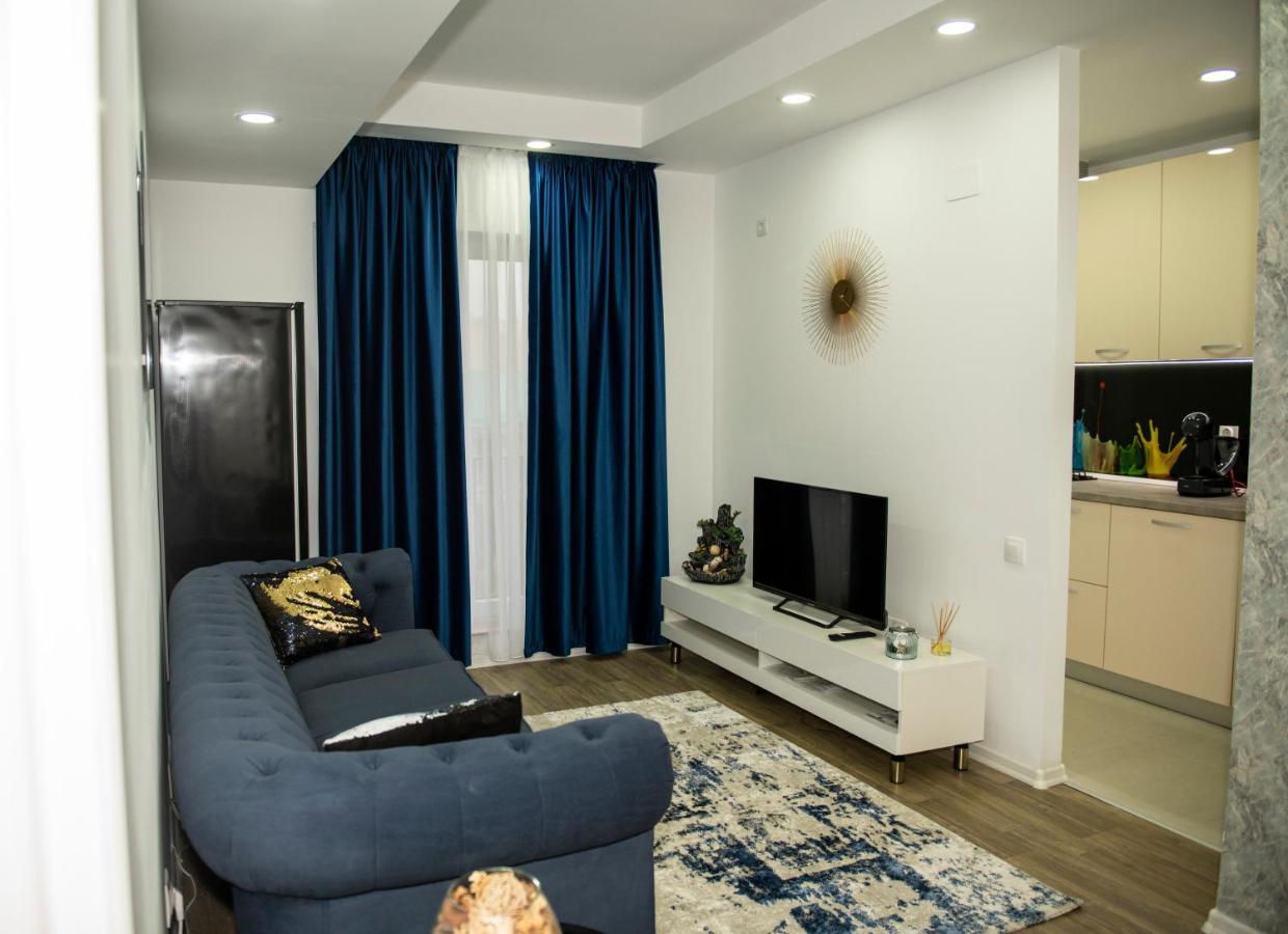 Raphael Apartment North Bucharest Cosmopolis Stefanestii de Jos ภายนอก รูปภาพ