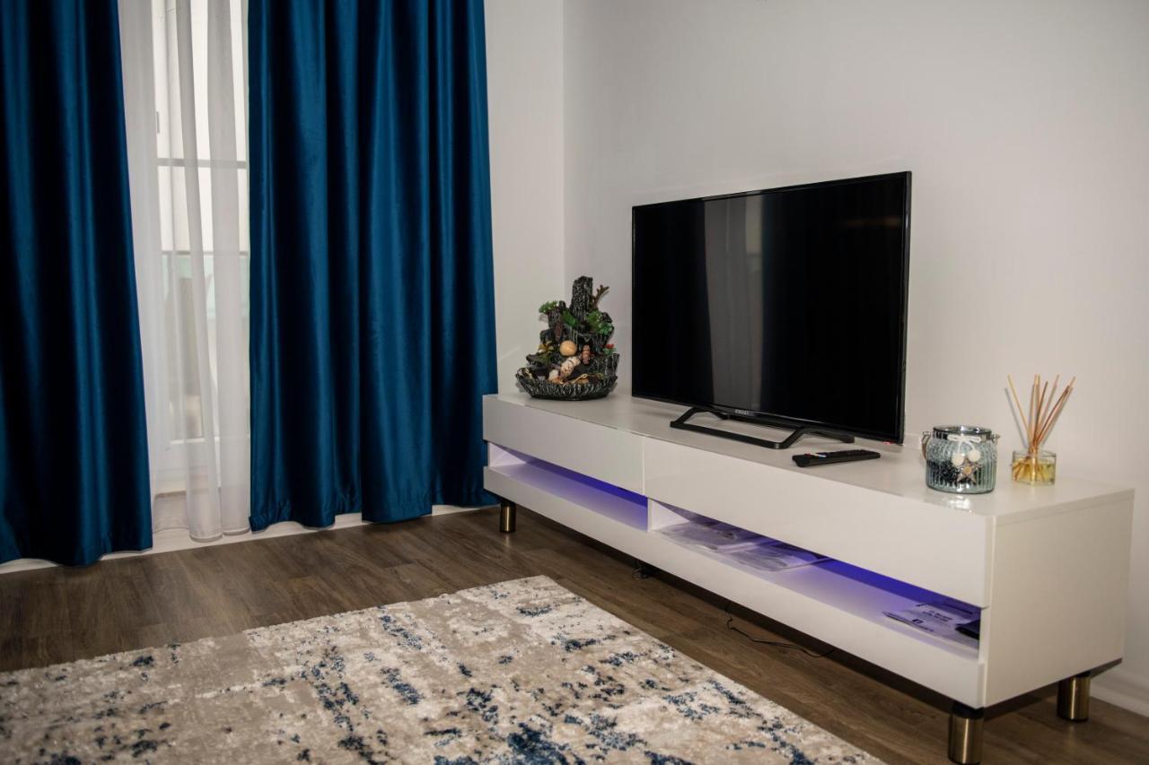 Raphael Apartment North Bucharest Cosmopolis Stefanestii de Jos ภายนอก รูปภาพ